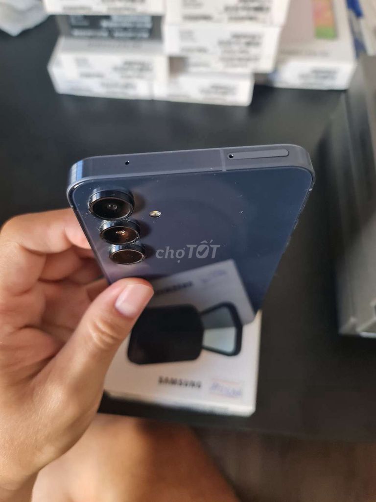 Samsung A55 5G 8GB/128GB Đen. Mua bán Điện thoại tại Quận Tân Bình Tp Hồ Chí Minh được đăng bởi Sơn hình 1