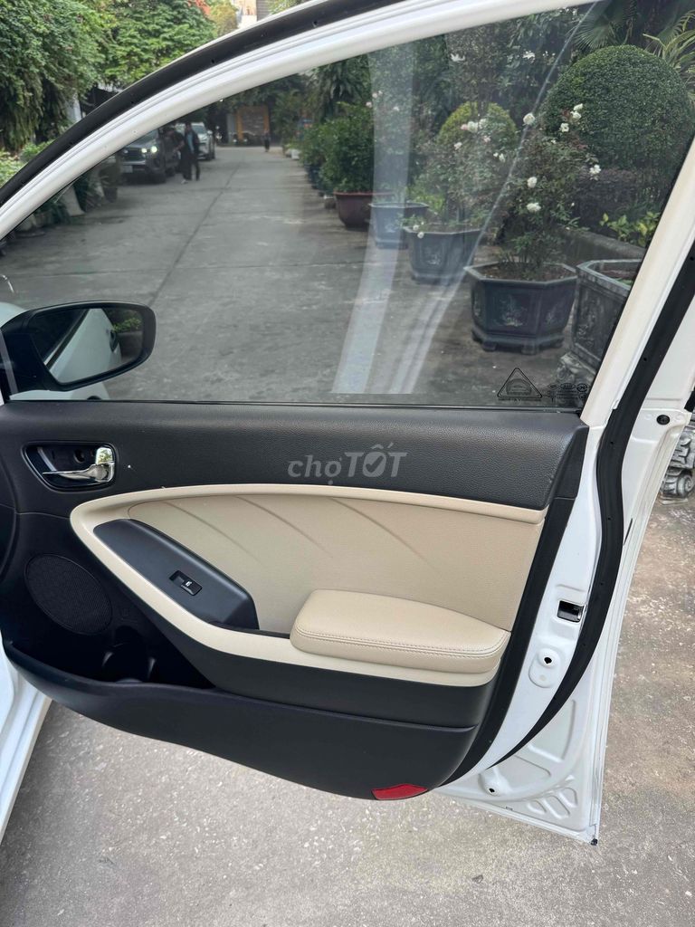 Kia Cerato 2018 2.0 AT - 95000 km. Mua bán Ô tô tại Quận Nam Từ Liêm Hà Nội được đăng bởi phạm phương nga hình 7