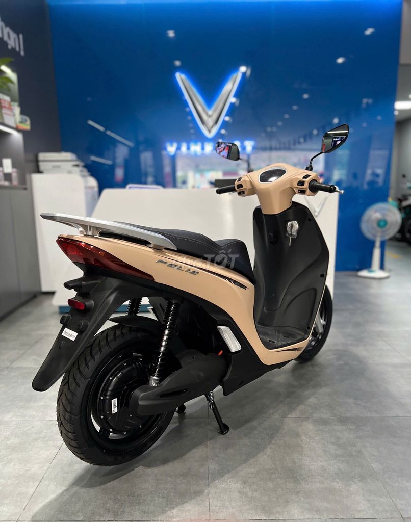 VINFAST FELIZ 2025 - FELIZ CHẠY 2 PIN_BẢN MỚI. Mua bán Xe máy tại Quận Tân Phú Tp Hồ Chí Minh được đăng bởi VinFast Official Store hình 7