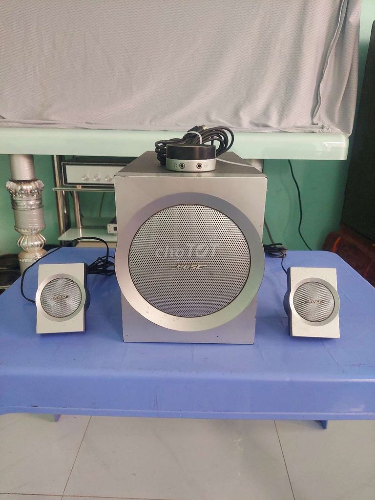 Loa vi tính Bose Companion 3. Mua bán Tivi, Âm thanh tại Huyện Vĩnh Thạnh Cần Thơ được đăng bởi Hoàng Lâm hình 1