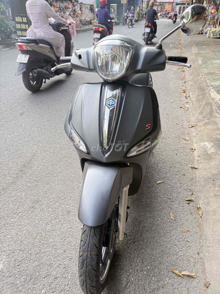 Liberty 2016 ABS bstp chính chủ ký. Mua bán Xe máy tại Quận Gò Vấp Tp Hồ Chí Minh được đăng bởi Uyên hình 6