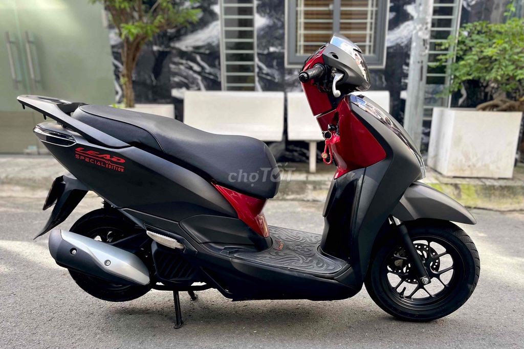 Honda Lead 125 2018 Đặc biệt Đen đỏ. Mua bán Xe máy tại Quận Gò Vấp Tp Hồ Chí Minh được đăng bởi Cầm đồ Thanh Nhật hình 4