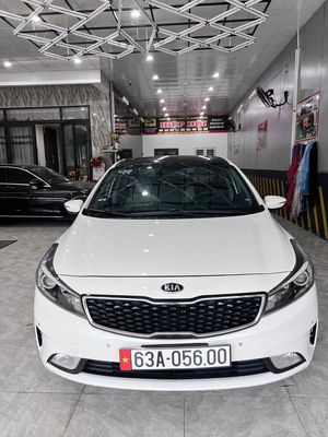 KIA Cerato 2016 1.6AT Trắng