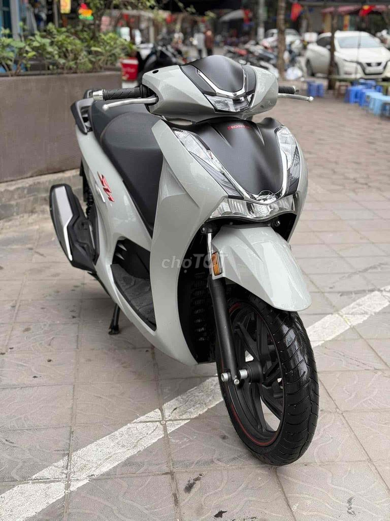 SH350i 2023 siêu lướt - Trả trước 80tr nhận xe ✅. Mua bán Xe máy tại Quận Hà Đông Hà Nội được đăng bởi Nguyễn thị xuân hình 5