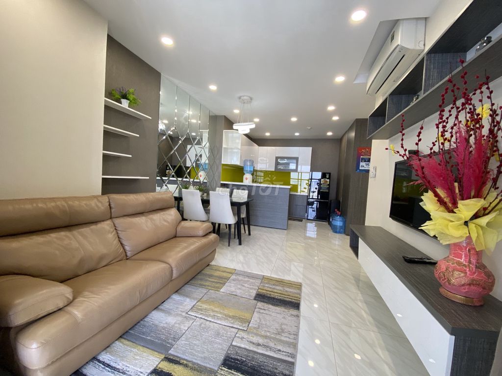 Siêu rẻ, 1 căn 3PN 147 m2, 7.3 tỷ - tại sunrise city, mua nhanh