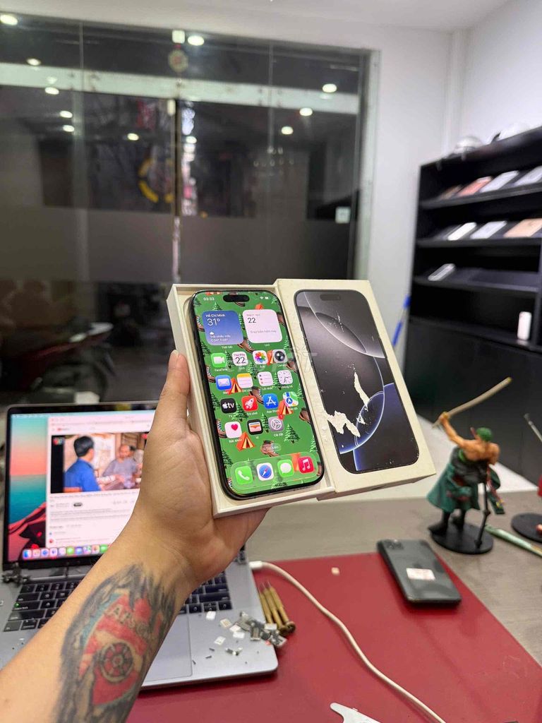 Apple iPhone 16 Pro QTE 256GB Đen 91%. Mua bán Điện thoại tại Quận Đống Đa Hà Nội được đăng bởi KT Hà Nội Mobile hình 1