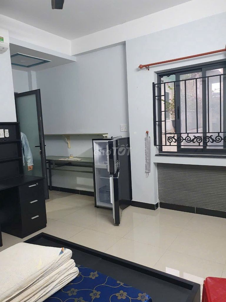 CHDV 5 TẦNG, 8PN. HĐT 45TR/TH, HXH 212B NGUYỄN TRÃI, Q.1 SANG NHƯỢNG. Mua bán nhà ở tại Quận 1 Tp Hồ Chí Minh được đăng bởi Gia Huy hình 3