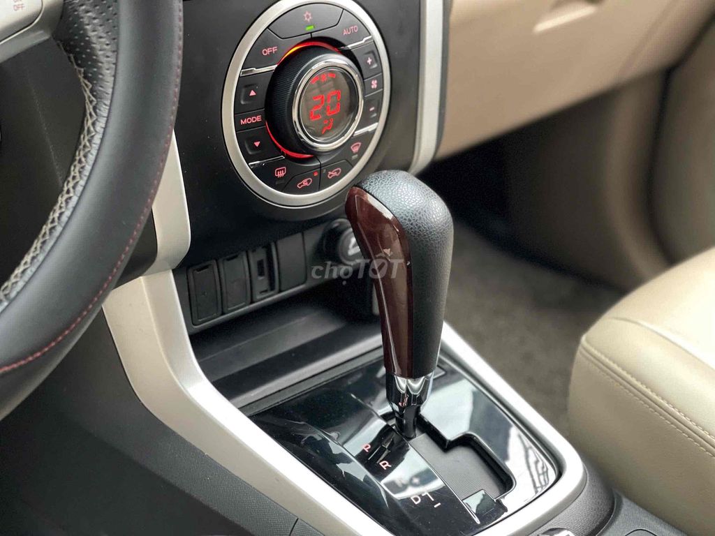 Isuzu Mu X 2018 1.9 4X2 AT - 89000 km. Mua bán Ô tô tại Quận Bình Thạnh Tp Hồ Chí Minh được đăng bởi Ô TÔ SÀI GÒN hình 12