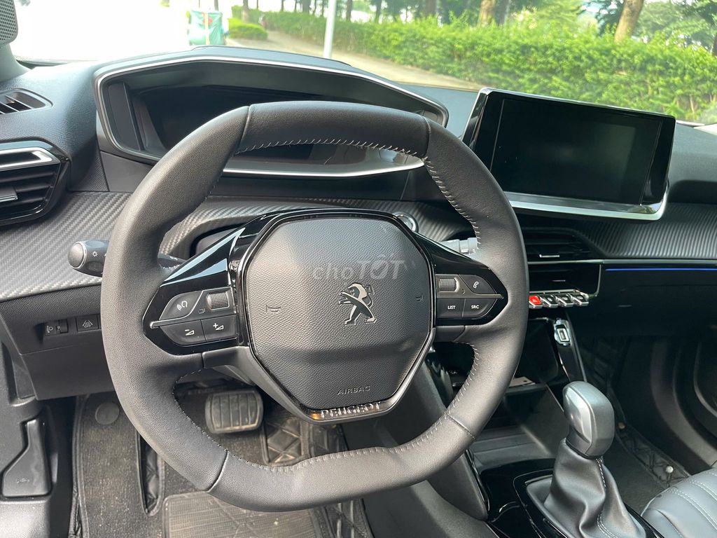 Peugeot 2008 2022 GT Line 1.2 AT - 50000 km. Mua bán Ô tô tại Quận Bắc Từ Liêm Hà Nội được đăng bởi An Phát AUTO hình 13