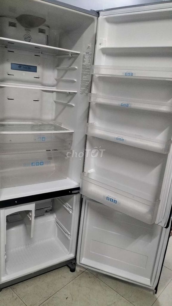Tủ lạnh Panasonic 342L ko đóng tuyết
