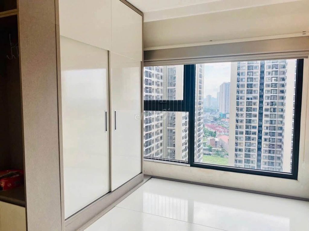 Bán căn hộ 2N1W Vinhomes Smart City, full nội thất, giá nhỉnh 3 tỷ