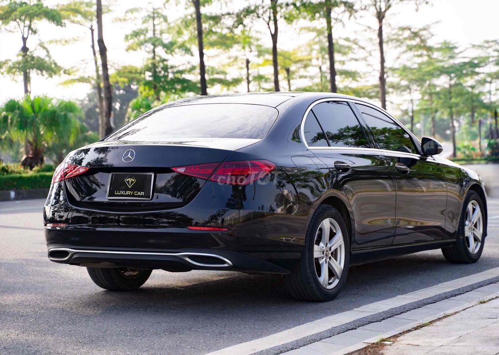 Mercedes Benz C Class 2022 C200 Avantgarde - 36000. Mua bán Ô tô tại Quận Thanh Xuân Hà Nội được đăng bởi Anhtuanle hình 4