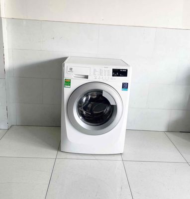 Thah lý máy giặt Elextrolux Inverter 7.5kg-Mới 92%
