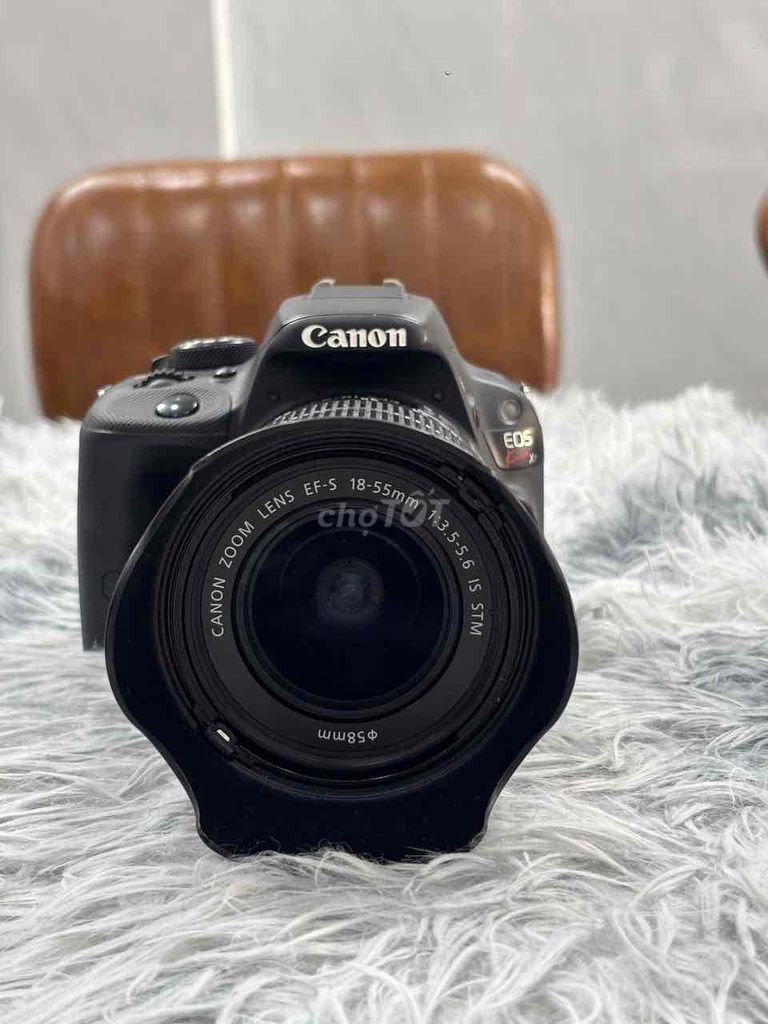 Máy ảnh Canon 100D. Mua bán Máy ảnh, Máy quay tại Quận 5 Tp Hồ Chí Minh được đăng bởi Kim Ngân hình 1