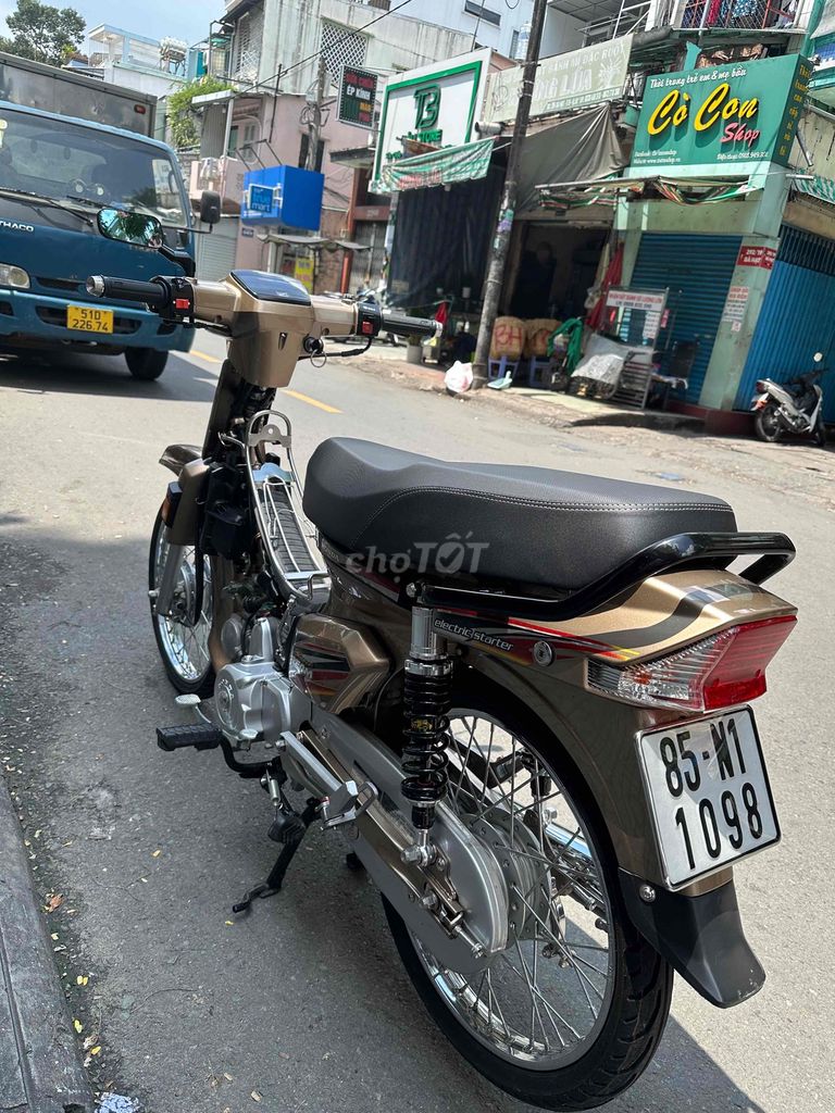 Honda Dream thái 1997. Mua bán Xe máy tại Quận 10 Tp Hồ Chí Minh được đăng bởi Khánh Liêm hình 3