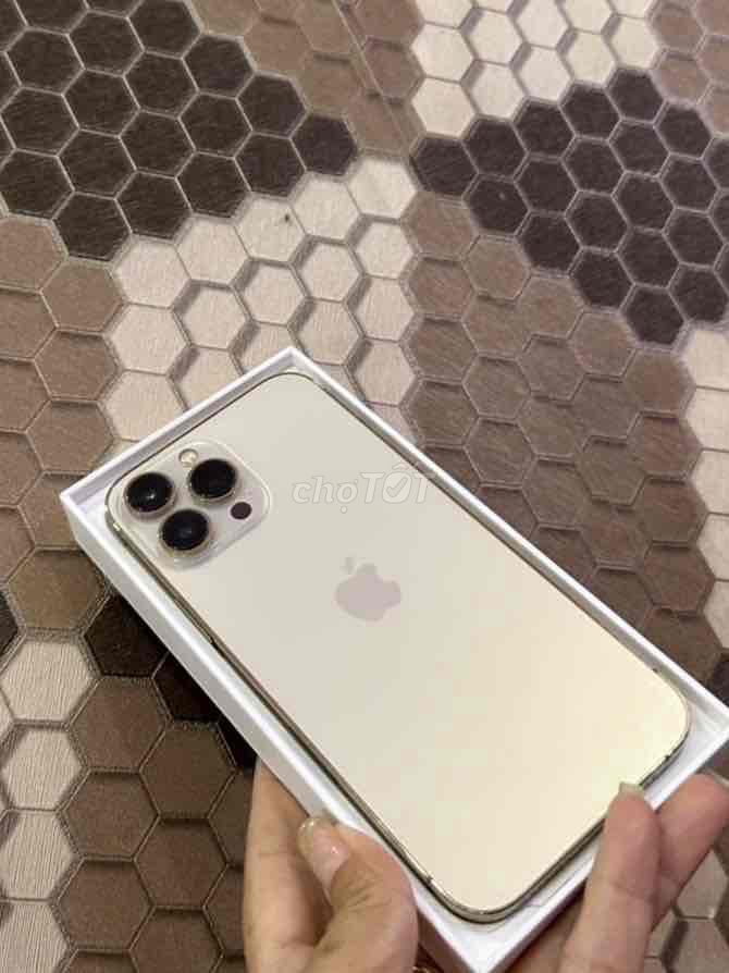 Apple iPhone 13 Pro Max 128GB Vàng. Mua bán Điện thoại tại Quận 3 Tp Hồ Chí Minh được đăng bởi Nam Á Mobile hình 2