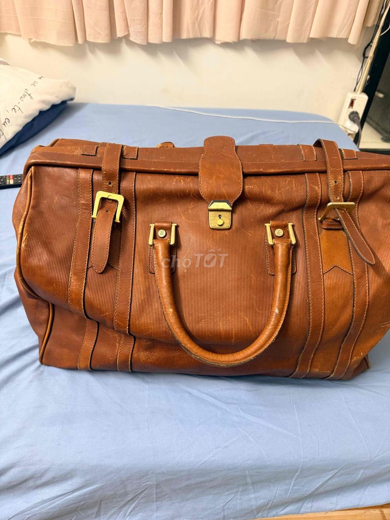 Túi du lịch Da Nâu Unisex. Mua bán Túi xách tại Quận 3 Tp Hồ Chí Minh được đăng bởi Cao Xuân Vũ hình 1