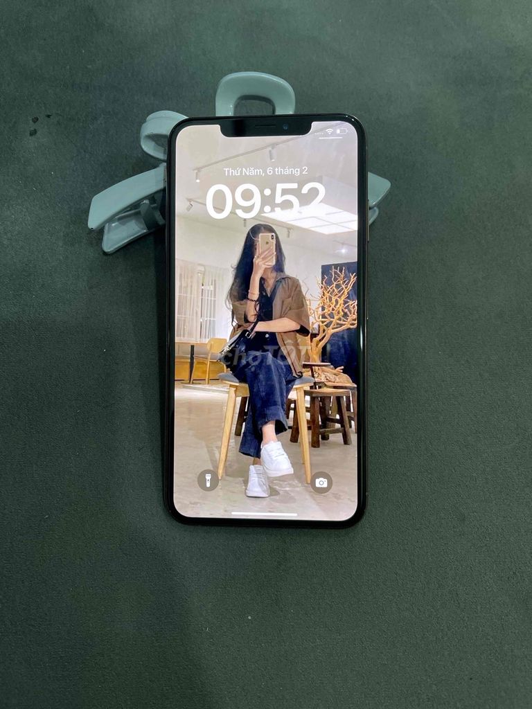 Mình có XS Max 64g quốc tế giá 4.3 Đường Láng Hnoi