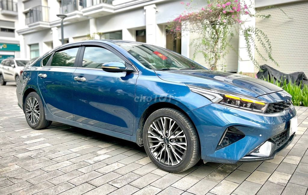 Xe Kia K3 premium 2022 xanh Cavansite siêu đẹp. Mua bán Ô tô tại Huyện Thanh Trì Hà Nội được đăng bởi Khiêm Ôtô hình 2