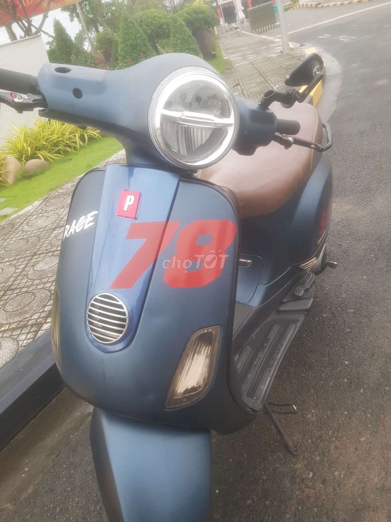 Vespa 2011 . BS dể thương phong thủy. Mua bán Xe máy tại Huyện Cần Giuộc Long An được đăng bởi ku Scenz hình 1