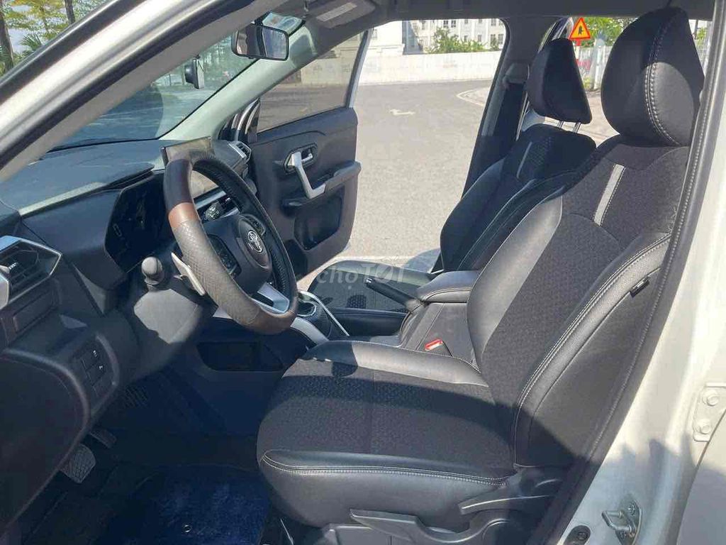 Toyota Raize 2023 - 19000 km. Mua bán Ô tô tại Quận Hoàng Mai Hà Nội được đăng bởi Vu Hung autu hình 9