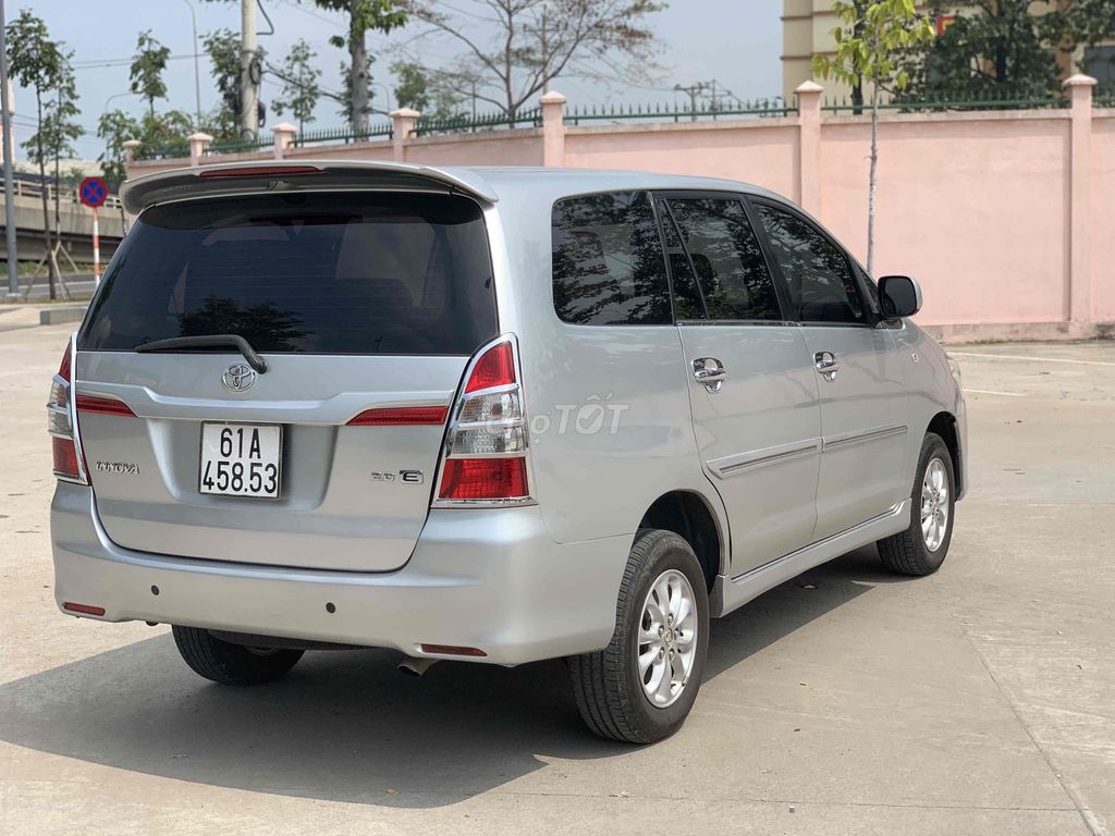 Toyota Innova 2014 E - 108000 km. Mua bán Ô tô tại Thành phố Thủ Dầu Một Bình Dương được đăng bởi Hoàng Thiện hình 3