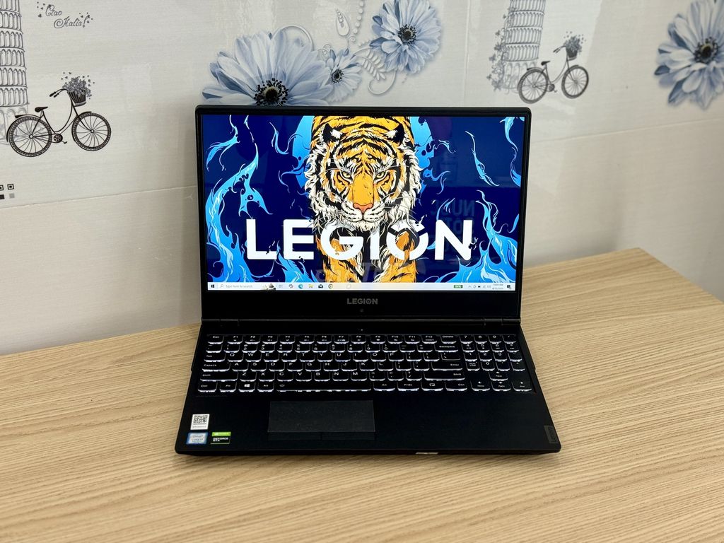 Lenovo Legion i7-9750H,16G,512,GTX 1650,15.6' FHD