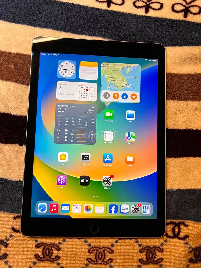 Apple iPad Pro 9.7 32GB Wifi Bạc. Mua bán Máy tính bảng tại Quận Ba Đình Hà Nội được đăng bởi Hội Đồ Điện Tử hình 1