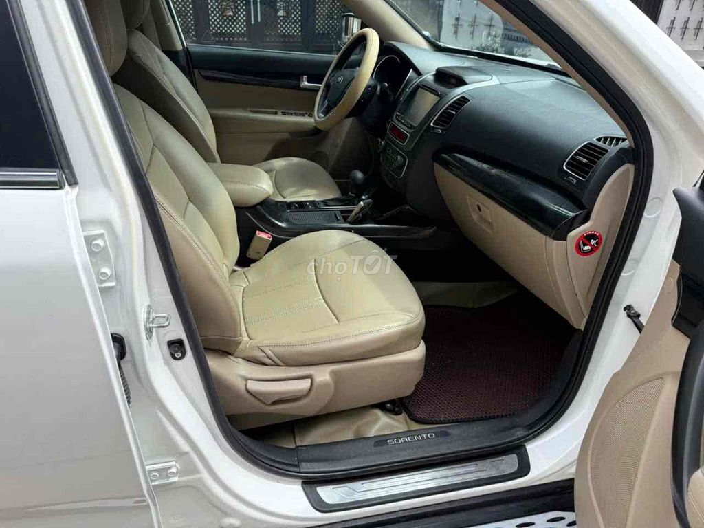 Kia Sorento CRDi 2.2 máy dầu số tự động đời 2016. Mua bán Ô tô tại Huyện Bình Chánh Tp Hồ Chí Minh được đăng bởi Như Đạo hình 9