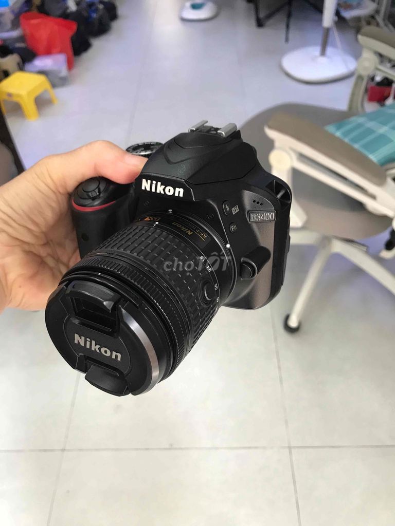 NIKON  máy ảnh D3400