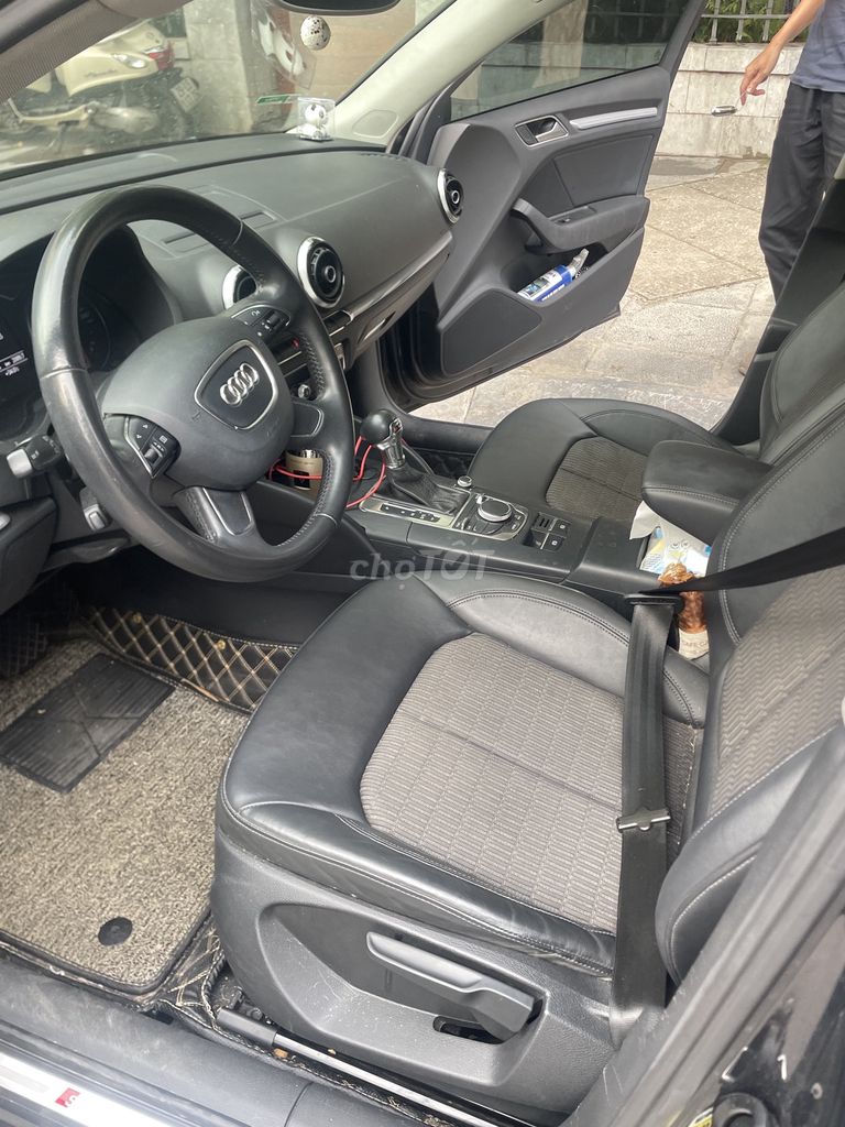 Audi A3 2013 - 84000 km. Mua bán Ô tô tại Quận Thanh Xuân Hà Nội được đăng bởi Tô Ngọc Trung hình 7