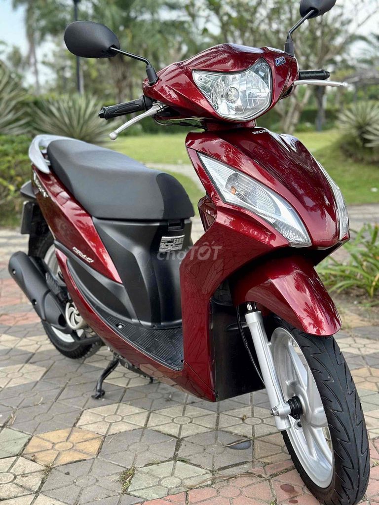 Honda Vision 2012 Chính Chủ Ký Xe Đẹp Máy Chất. Mua bán Xe máy tại Quận 12 Tp Hồ Chí Minh được đăng bởi Anna Nguyen hình 2