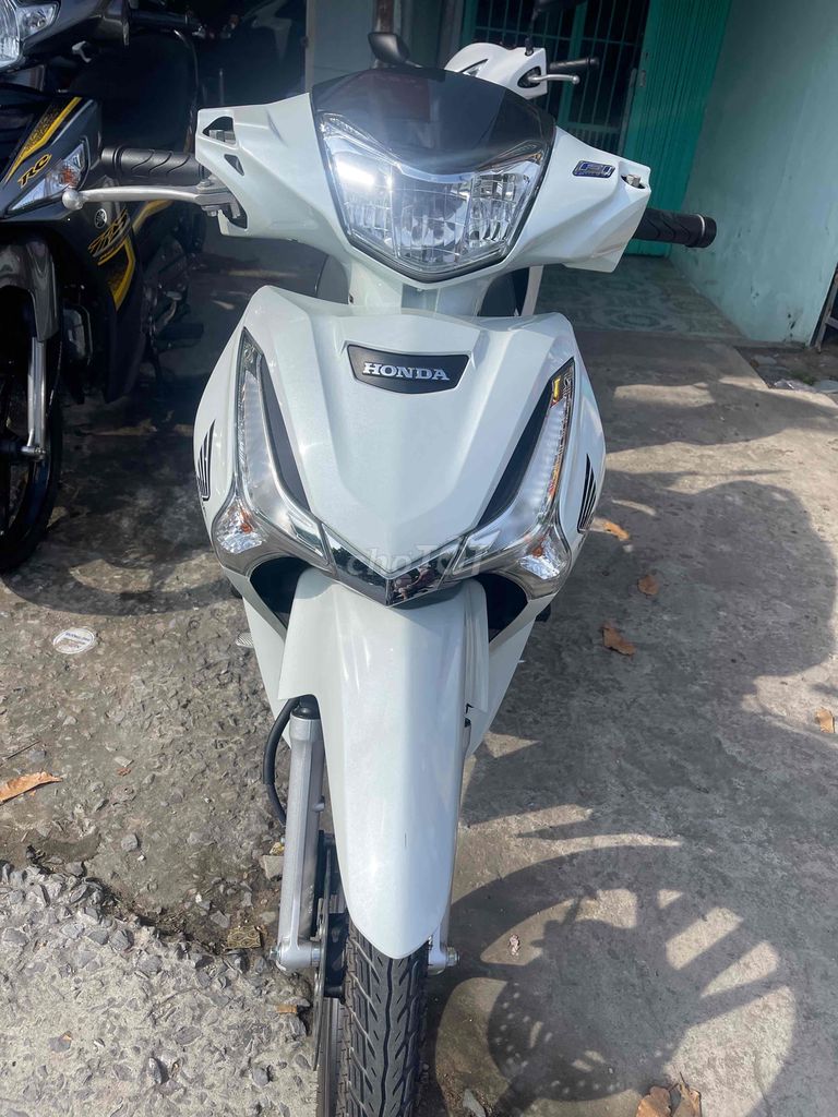 Future lét xe như mới odo 1257 km bs 65