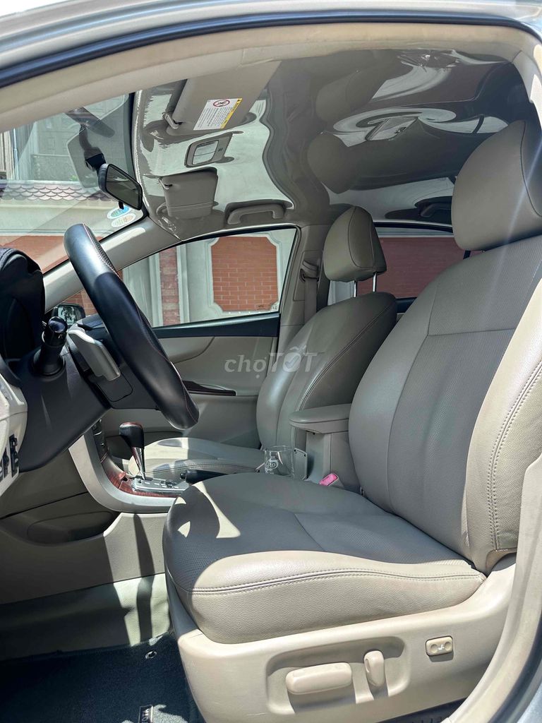 Toyota Corolla Altis 2013 2.0 RS - 92000 km. Mua bán Ô tô tại Thành phố Thủ Dầu Một Bình Dương được đăng bởi Nguyễn Trung Hiếu hình 5