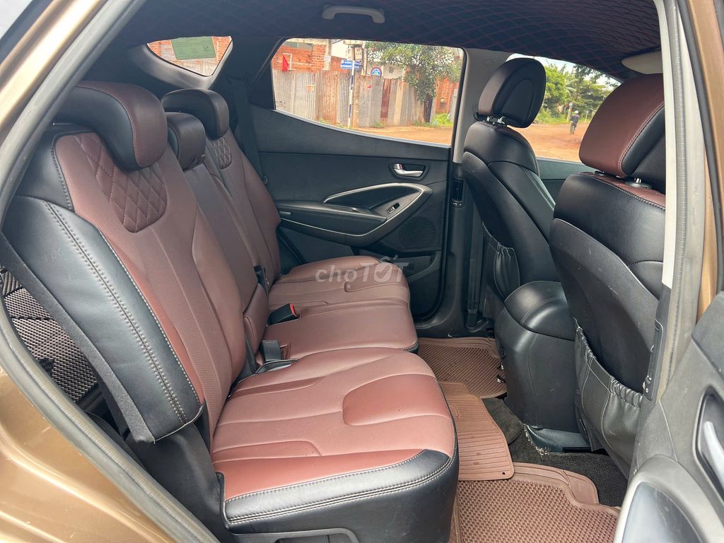 Hyundai Santa Fe 2015 AT 1 cầu - 475tr. Mua bán Ô tô tại Thành phố Buôn Ma Thuột Đắk Lắk được đăng bởi Chợ Xe Cỏ Đăk Lăk hình 12