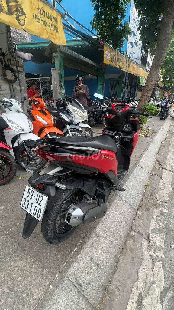 Honda Vario 125 2025 Красный, новый 99%