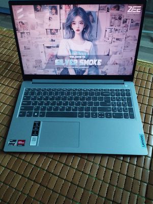 Laptop Lenovo IdeaPad 1 15AMN7 R5 7520U/8GB/256GB