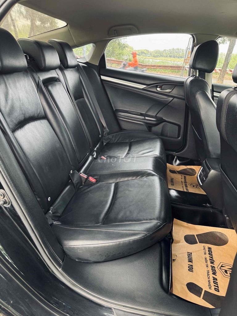 Honda Civic G 2019 Full Balck ✅. Mua bán Ô tô tại Thành phố Dĩ An Bình Dương được đăng bởi Nguyễn Sơn Auto hình 9