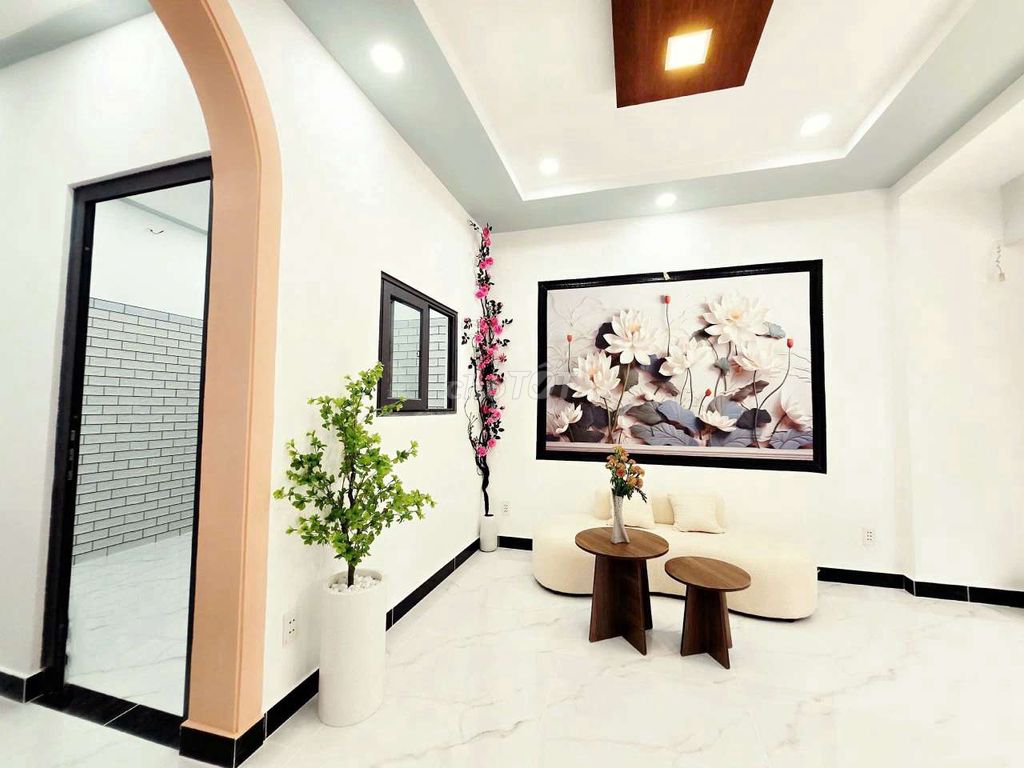 Lê Văn Quới. Bình Tân. 40m 2 tầng. 3pn. Chỉ 4.8 T