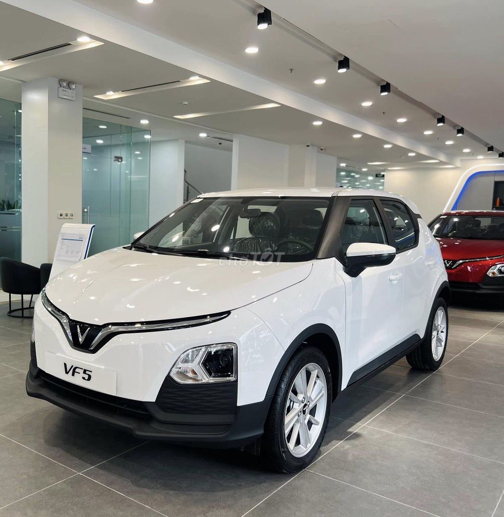 VF5  TRẢ TRƯỚC 0Đ- BAO NỢ XẤU- ĐỦ MÀU. Mua bán Ô tô tại Quận Tân Bình Tp Hồ Chí Minh được đăng bởi VinFast Miền Nam hình 3