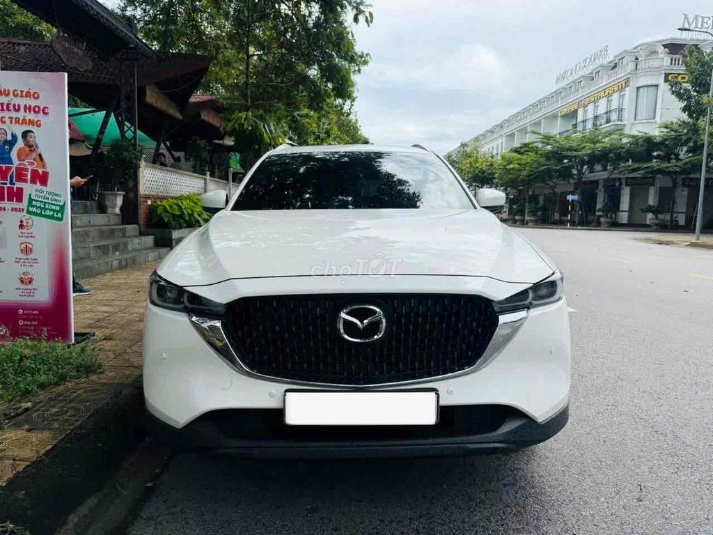 Mazda CX8 Luxury 2025 Белый 29 000 км
