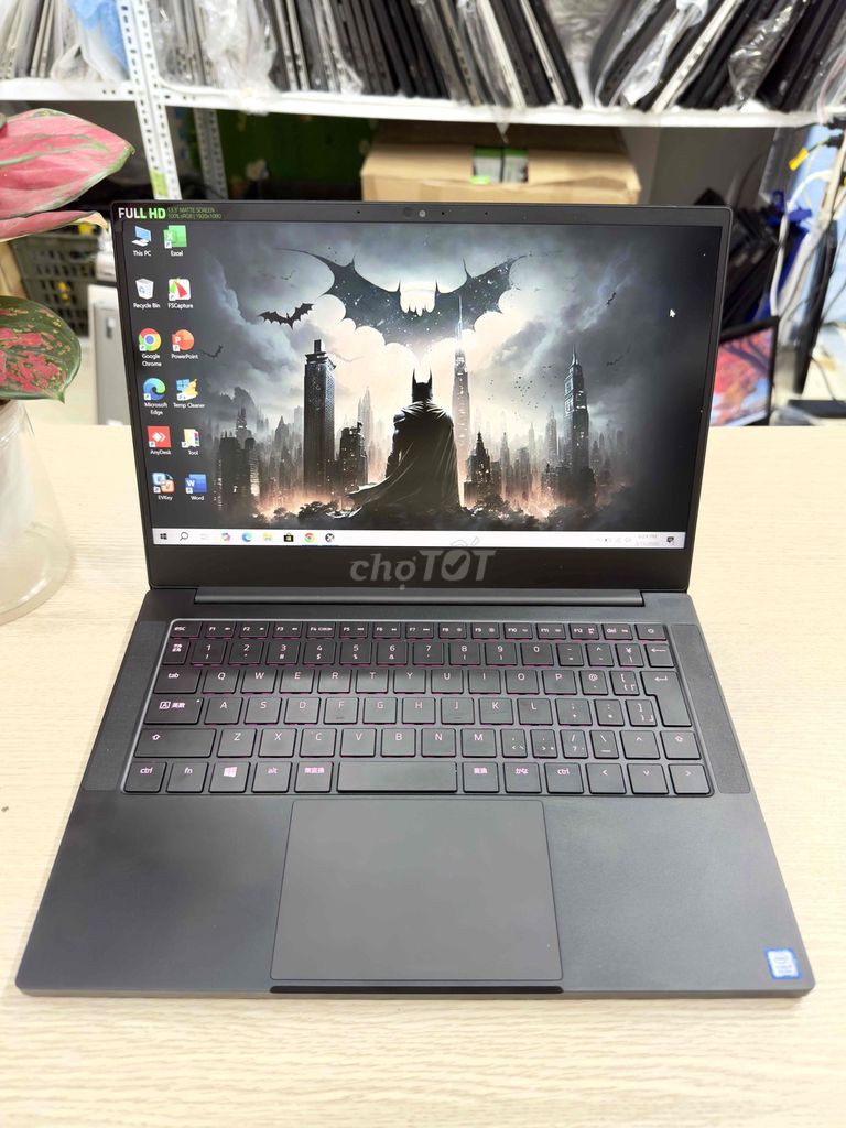 Razer i7 ram8 ssd256gb Full HD pin 100% máy đẹp. Mua bán Laptop tại Quận Hai Bà Trưng Hà Nội được đăng bởi Akiba shop hình 1