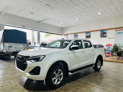 Dmax Prestige. Mua bán Ô tô tại Huyện Hóc Môn Tp Hồ Chí Minh được đăng bởi Nguyễn hoàng minh