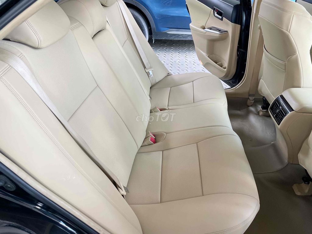 Toyota Camry 2019 Đen Xe 1 Chủ Đi Chuẩn 7 vạn km. Mua bán Ô tô tại Thành phố Thủ Đức Tp Hồ Chí Minh được đăng bởi Bảo Nam ÔTô hình 5