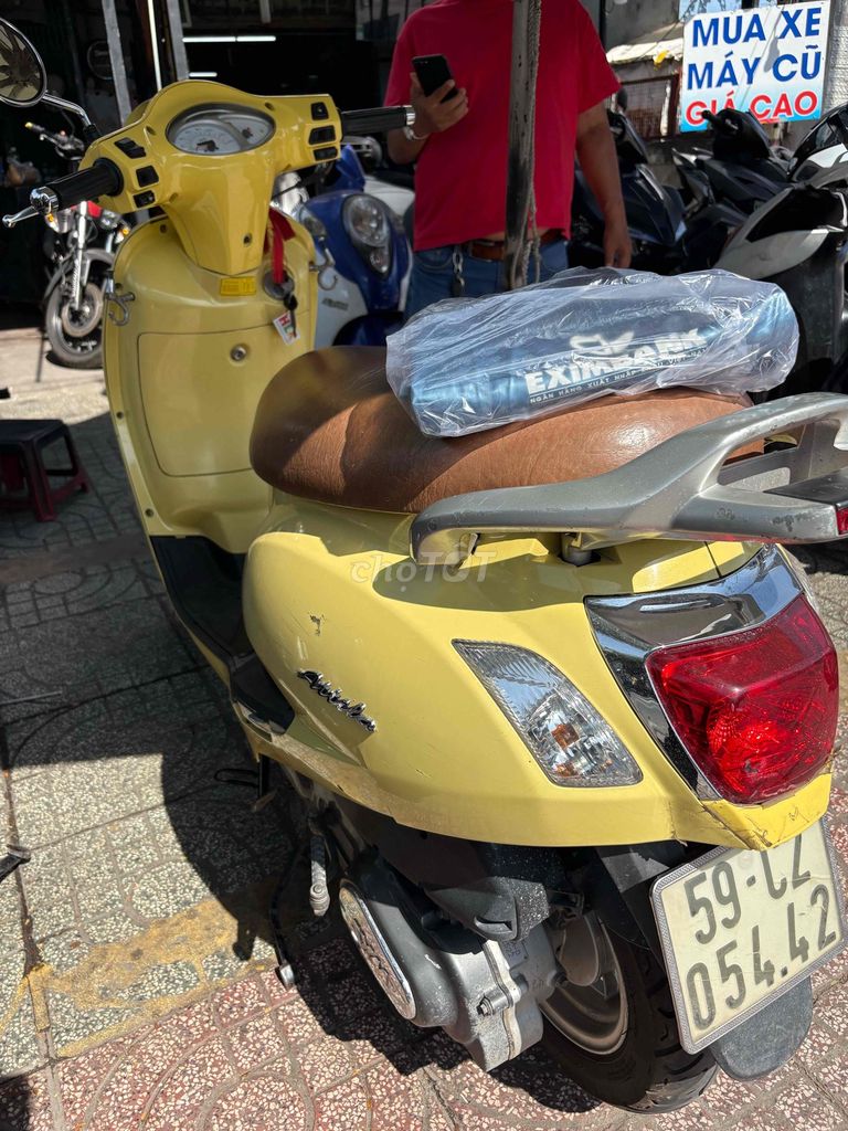 xe Elizanbet vàng may zin êm chạy nhe, áo đẹp. Mua bán Xe máy tại Quận 8 Tp Hồ Chí Minh được đăng bởi Long Hải hình 4