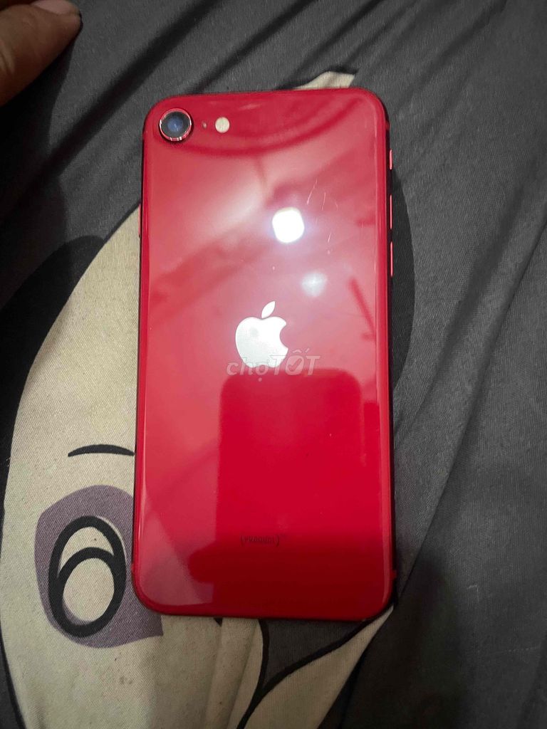Apple iPhone SE 2020 Đỏ 64GB pin 83%. Mua bán Điện thoại tại Huyện Chợ Lách Bến Tre được đăng bởi Bình Yên hình 1