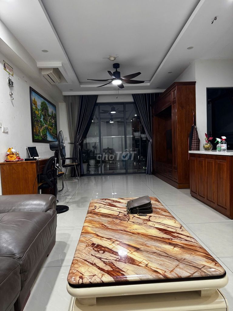 Cho thuê nhanh căn hộ 3PN Khu Emerlad - Celadon Tân Phú. Ở Liền