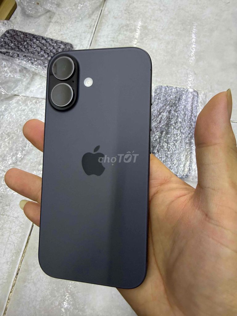 iPhone 17 256GB Đen Mỹ 99% Pin 100. Mua bán Điện thoại tại Quận Gò Vấp Tp Hồ Chí Minh được đăng bởi Cửa Hàng BT Mobile Chuyên Iphone Quốc Tế Giá Tốt hình 1