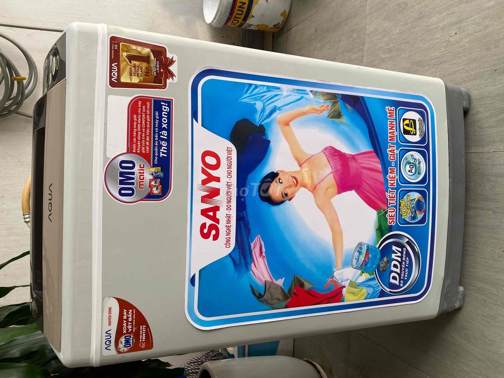 Máy giặt Aqua 9 kg nguyên zin , hoạt động tốt