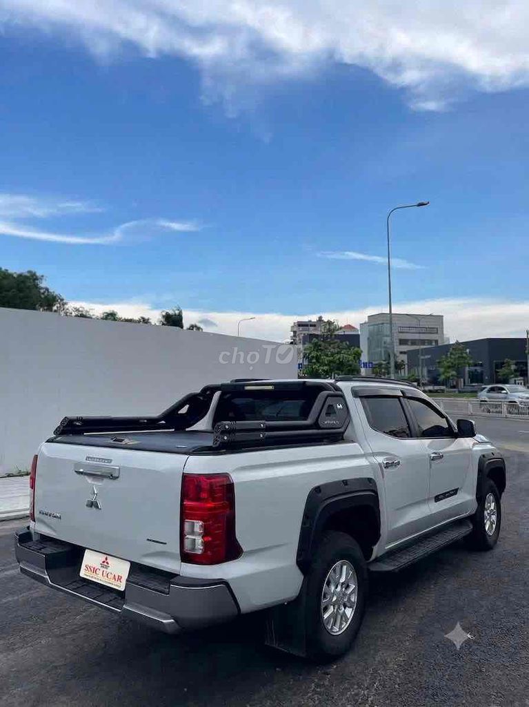 Mitsubishi Triton GLX 2025 Trắng Ghế da